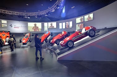 Private round trip from Florence to Venice or vice versa with Ferrari Museum tickets